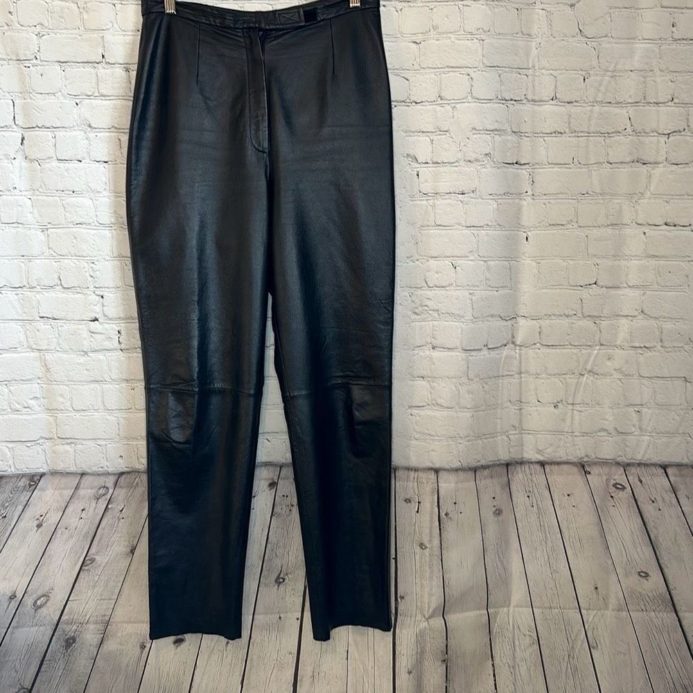 Apostrophe Women’s Black Leather Pants‎ size 10